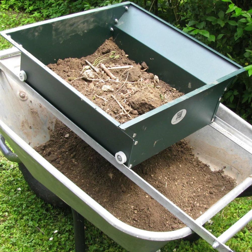 Detail der Laufschiene – verzinktes Stahlmaterial, robust und korrosionsbeständig.